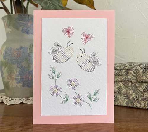 Form-A-Lines Bumblebees with Hearts